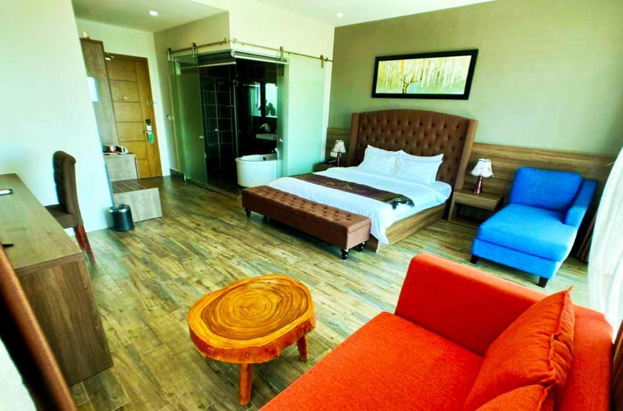 Kep Bay Hotel & Resort Buitenkant foto