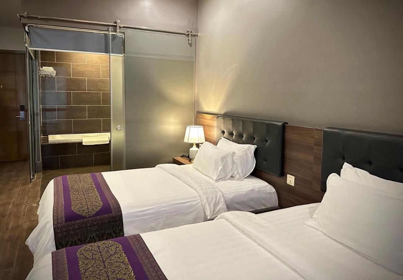 Kep Bay Hotel & Resort Buitenkant foto